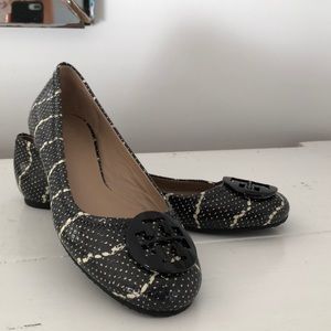 SALE!!!🛍 NEW Tory Burch Snakeskin Flats